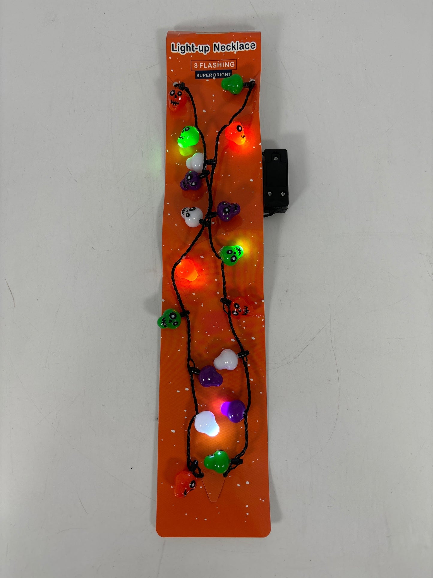 Y69894 HW Flashing Pumpkin Necklace (24PCS)