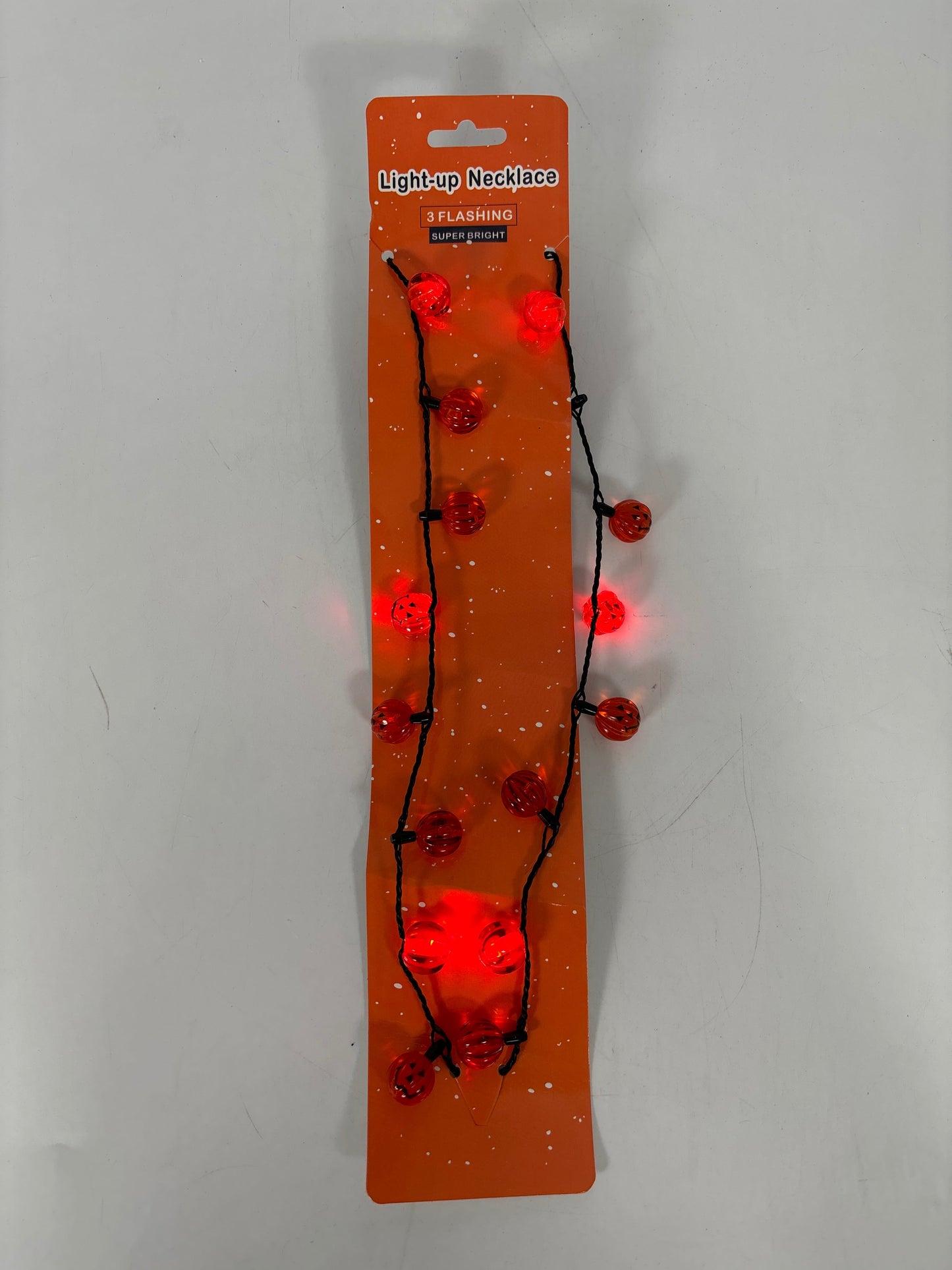 Y69893 HW Flashing Pumpkin Necklace With Back (24PCS)