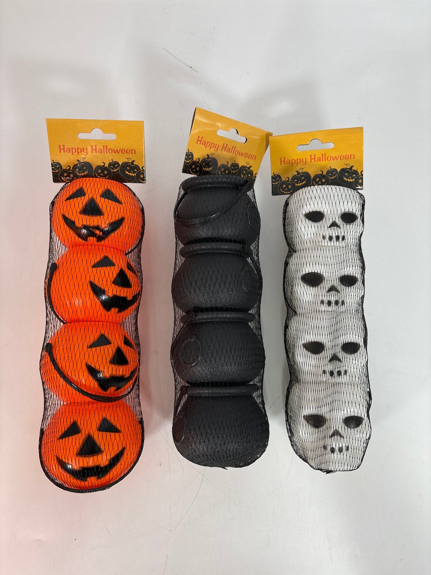 44691 HW Candy Bucket 4pc Orange 12pcs , Black Pot 6pcs, White Skull (24PCS)