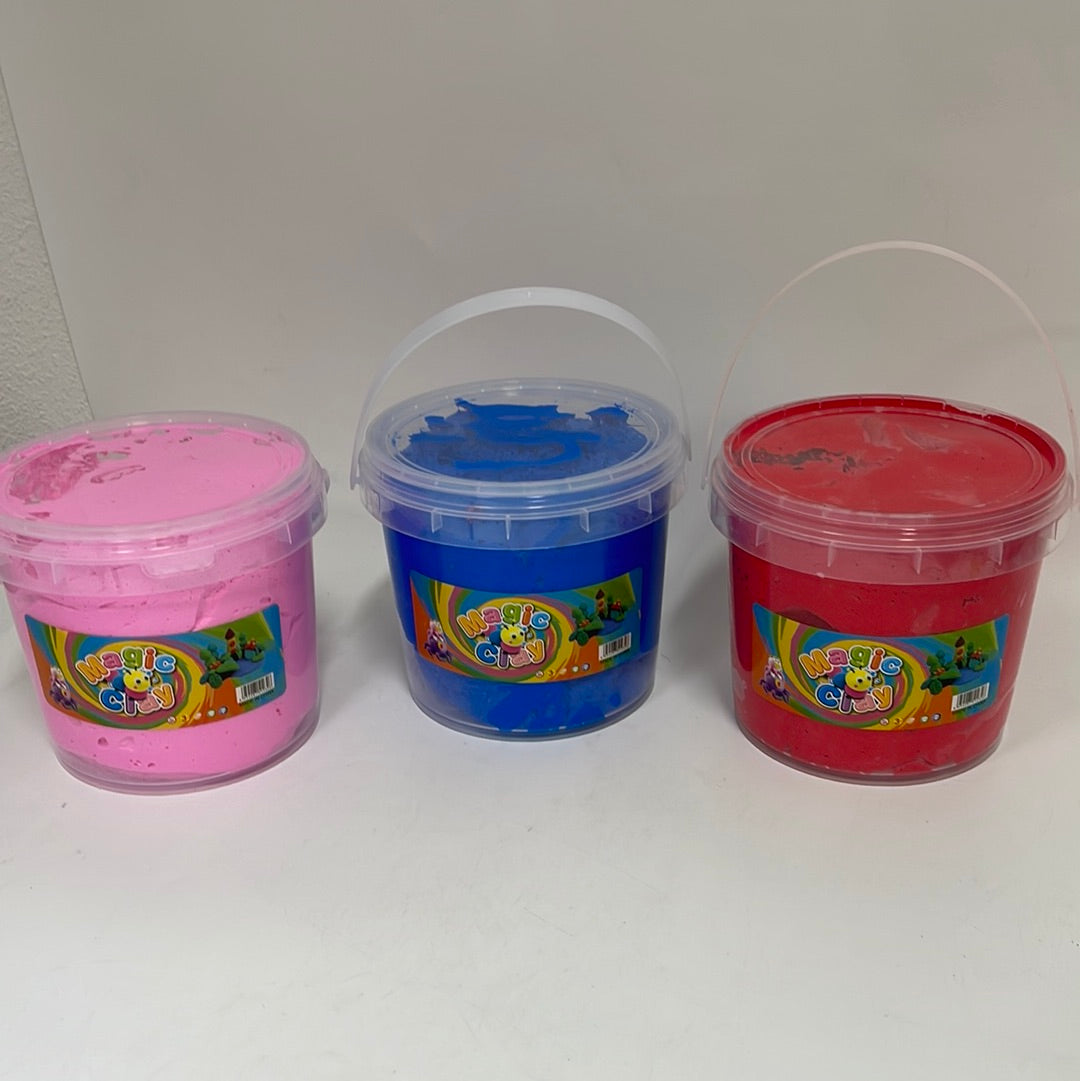 HB-194-12 Clay in Bucket 500gr (12pcs)