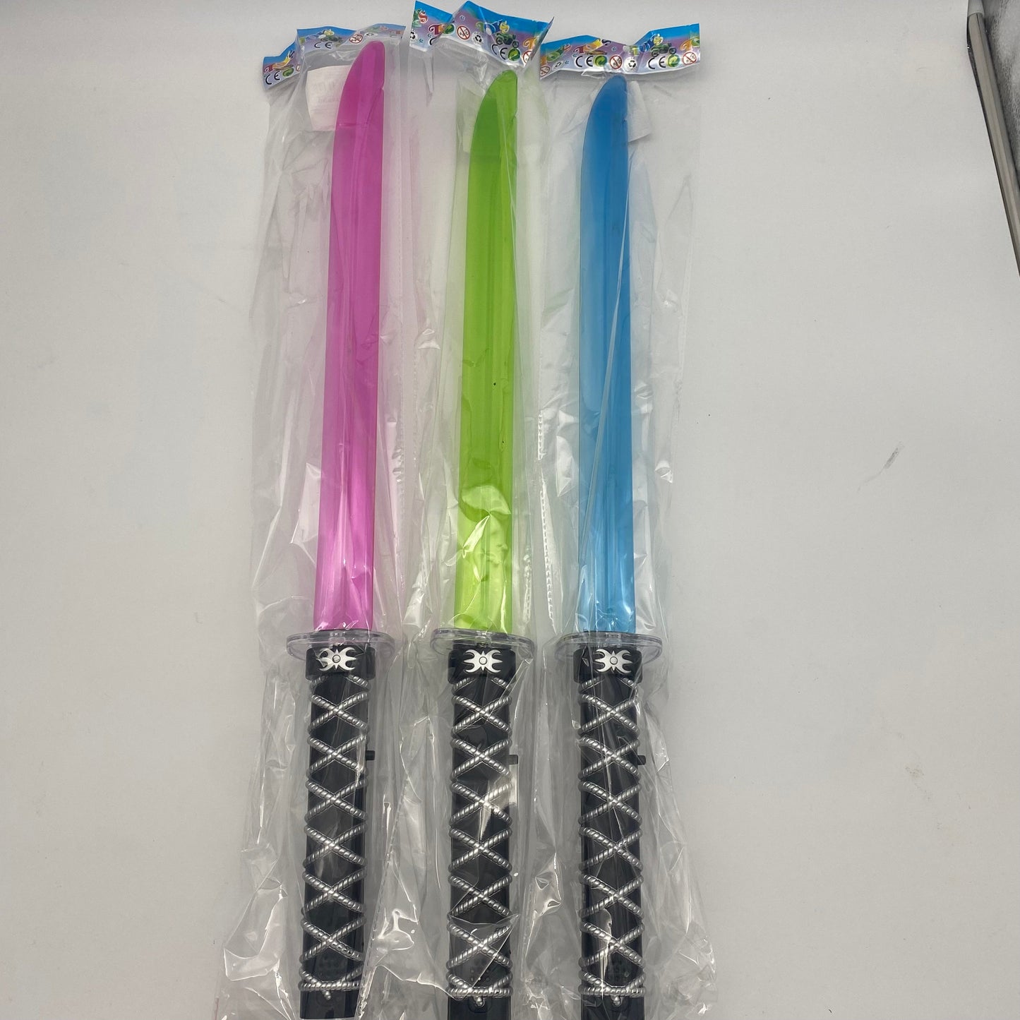 HP-3910PBG 27" Color Ninja Sword with Light and Sound (12pcs)