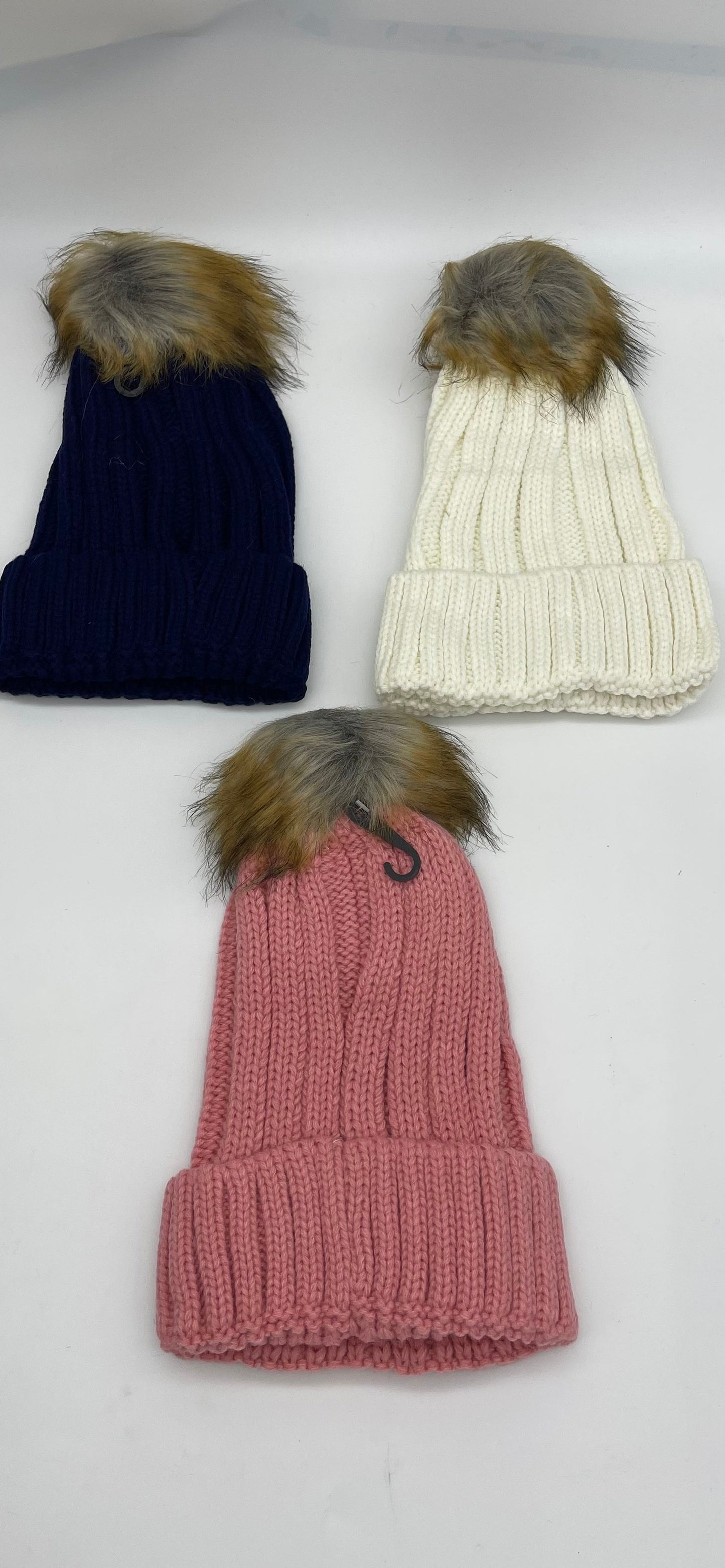 HAT-007 Knitted Hat Different Colors (12pcs)