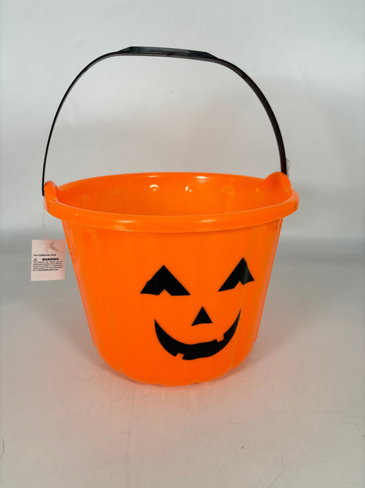 44681 HW Candy  Bucket Orange  Only (72PCS)