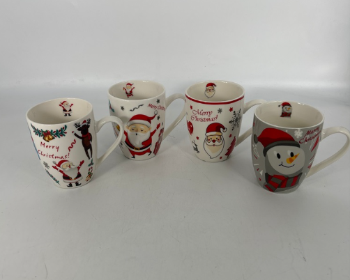 124936 CHRISTMAS CERAMIC MUG WITH ASSORTED DESIGN 380ML (36/PK)