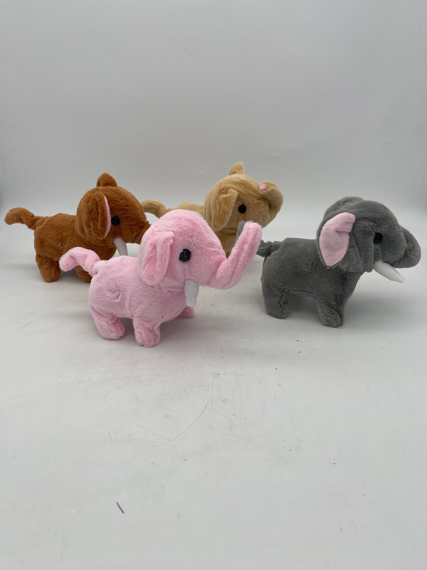 1726  B/O Walking Elephant (12pcs)