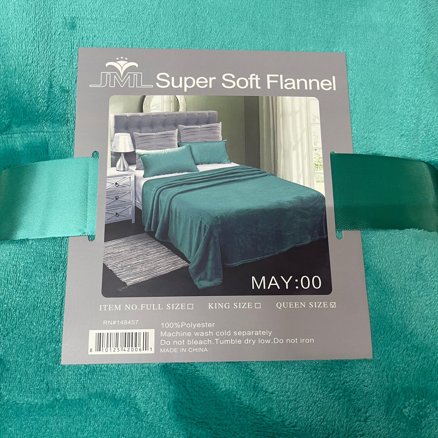 W-MAY-S-Q-D MAY FLANNEL BLANKET QUEEN SIZE (16PCS/BOX) SOLID MIX