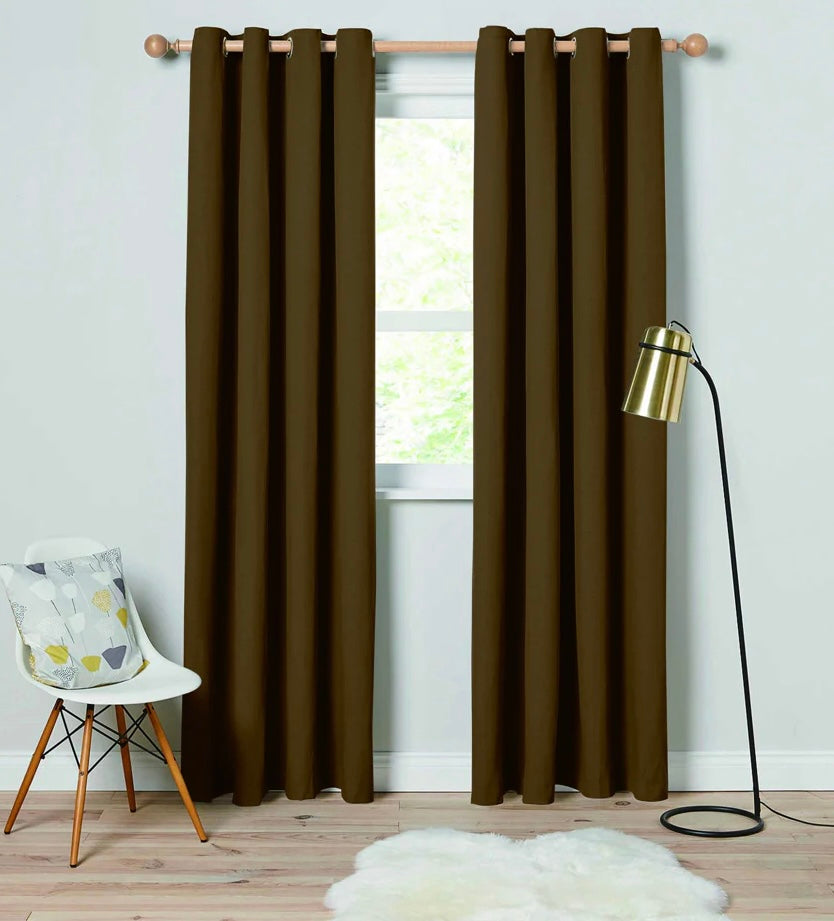 BT137-84  52X84IN SOLID WOVEN THERMAL CURTAIN WITH GROMMETS (12PCS)