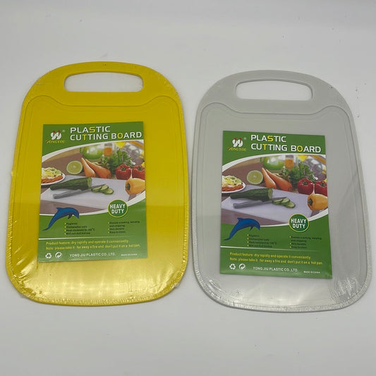 999944  13X8" PLASTIC CUTTING BOARD (48pcs)