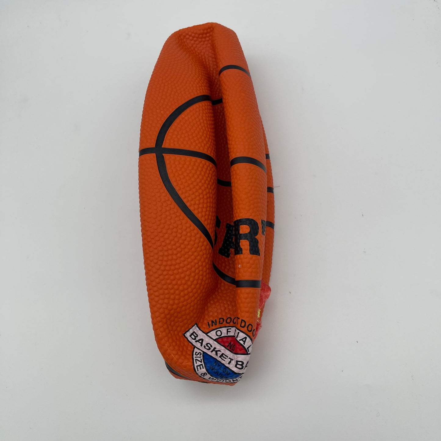 3746.  Basketball 9" (50pcs)